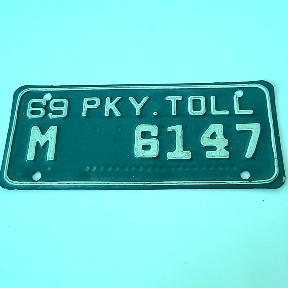 Vintage 1969 Merritt Parkway Toll Plate